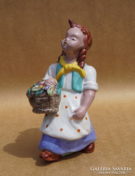 Antik Szécsi Jolán kerámia figura kislány virágkosárral