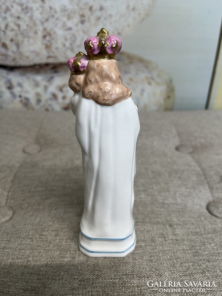 Chariot made in Hungary ceramic saint figure a46
