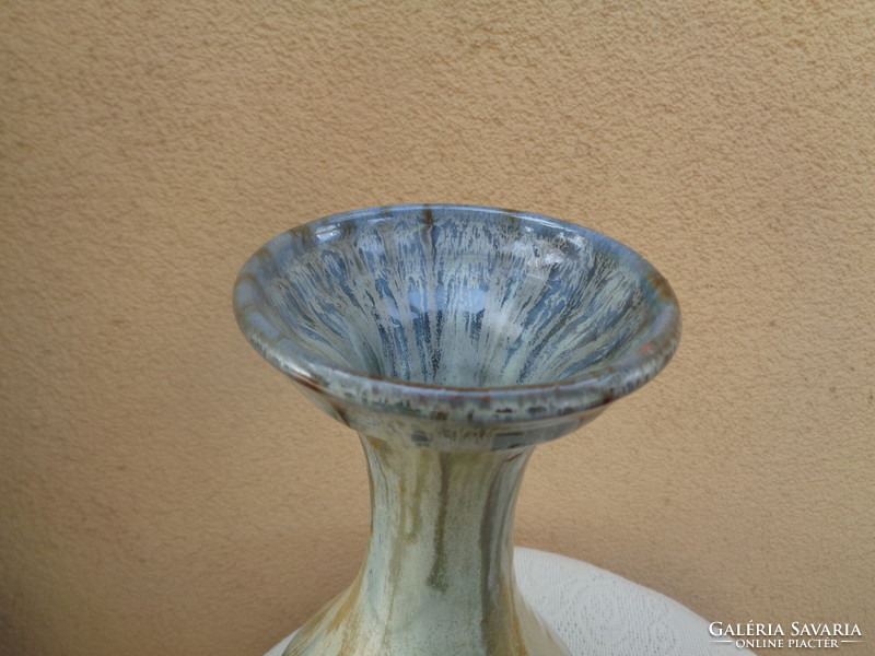 BOD  ÉVA   , zsűrizett  , szép , folyatott eljárással készült vázája  29 cm