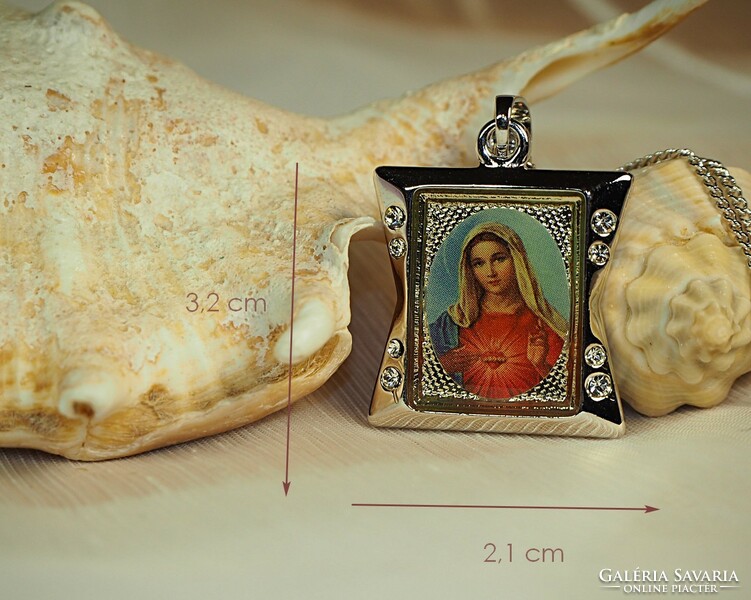Silver colored (goldfilled) Virgin Mary pendant