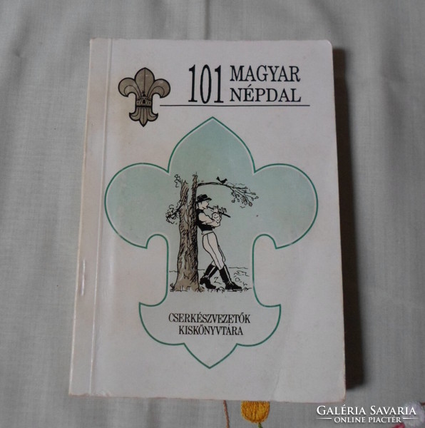 Small library of scout leaders 11.: 101 Hungarian folk songs (lajos bardos)