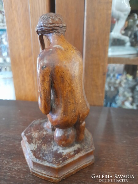 K. Szarka Jenő Egregy wooden female nude sculpture. Marked. 15.5 Cm.