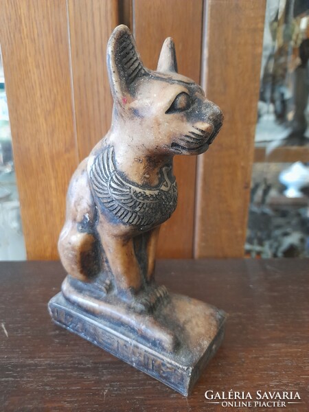 Egyiptomi  Mitológiai Tömör Zsírkő Macska Figurális Szobor.16 cm.