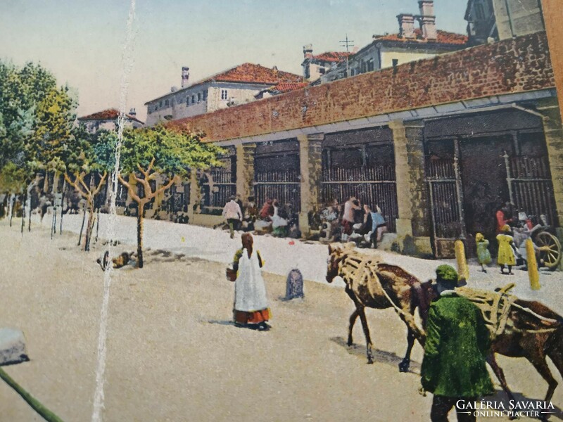 Antik képeslap, Kotor, Cattaro, kikötő, és piac, matrózok, 1918-ból