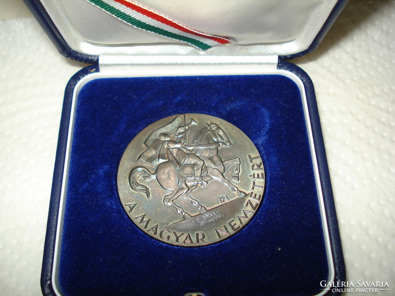 Piefort silver medal. For the Hungarian nation, with a beautiful patina.