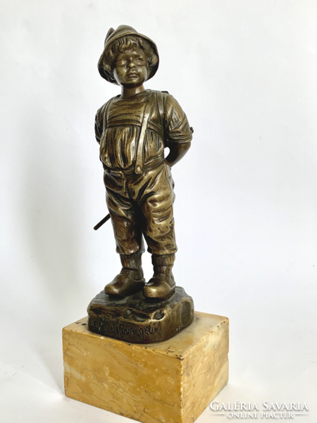 J. Picciole Le Petit Courageux bronz szobor