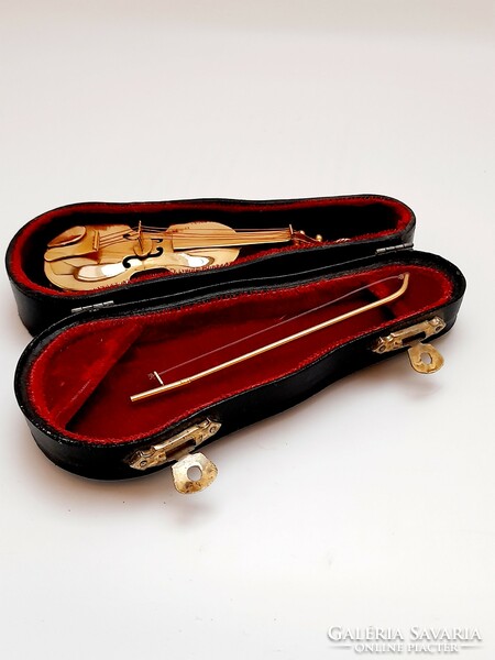 Mini réz hegedű tokjával