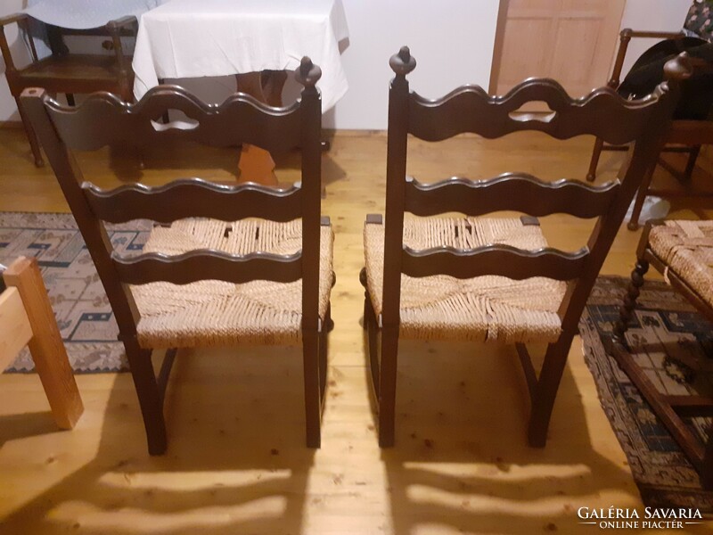 2 Flemish style chairs