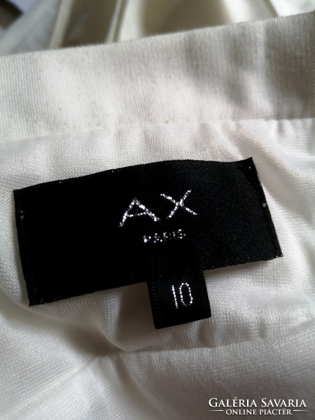 AX 36-38-as alkalmi, fehér parti ruha