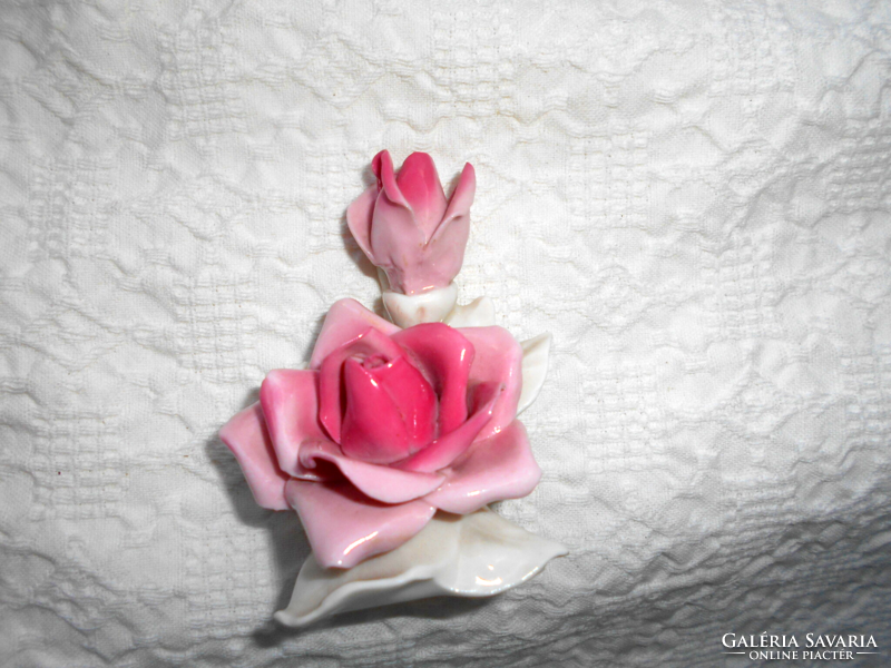 Ens German porcelain rose with 2 flowers