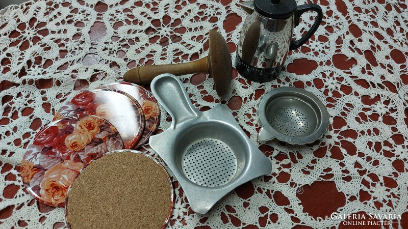 Household tools in one, 2 tea filters, mini thermos kitchen clock, stopper, 4 coasters