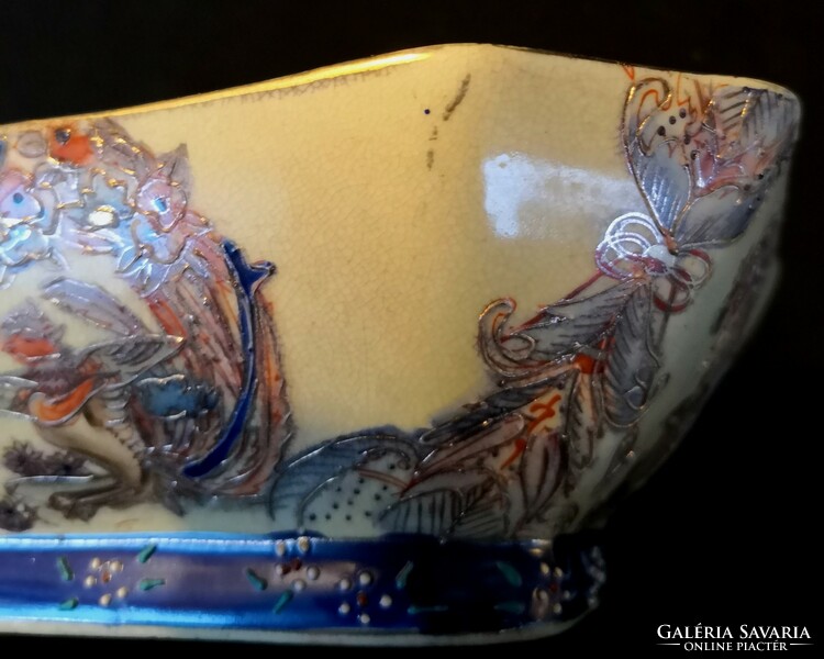 DT/273. Antik kézzel festett, Satsuma porcelán kínáló