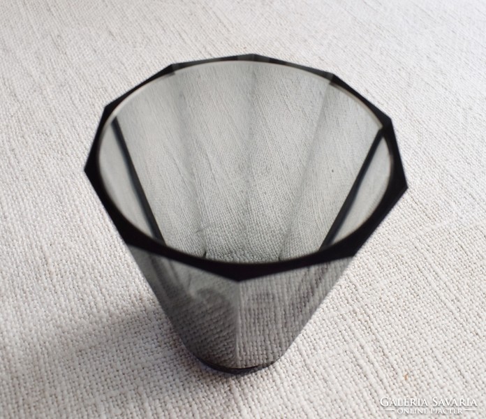 Üveg pohár , csiszolt , antik , moser 9,3 x 10 cm