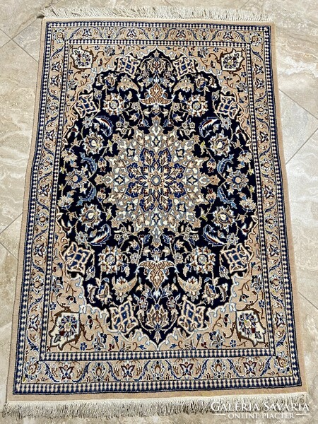 Nain 6la habibian Persian carpet with silk 130x82 cm