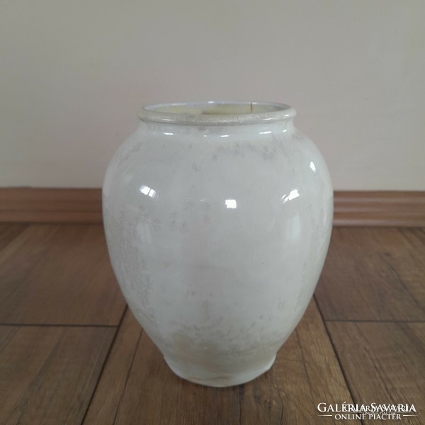 Vase of crystal glaze by Ferenc Halmos