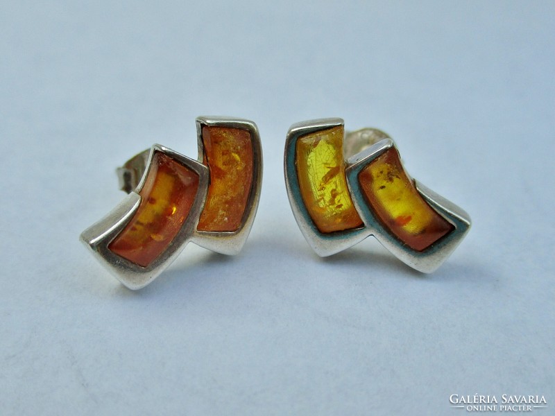 Beautiful handmade silver earrings with real amber