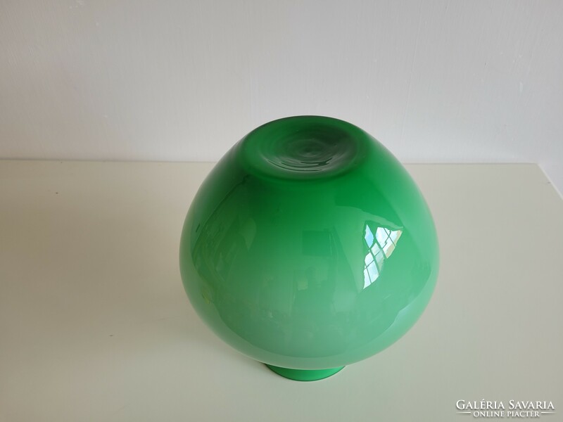 Régi retro nagy méretű zöld fehér üvegváza mid century üveg váza