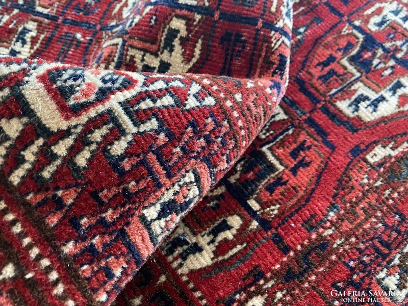 SZ1208 Antik türkmén tekke gölös szőnyeg 122x81 cm