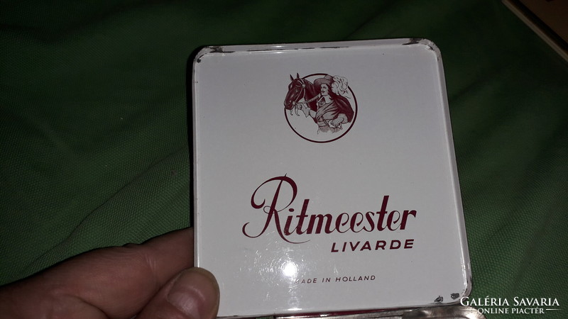 Régi RITMEESTER LIVARD HOLLAND fém lemez szivarkás doboz 10 x 10 cm a képek szerint