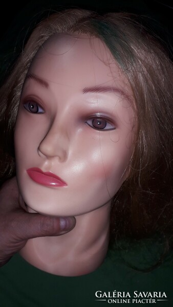Retro life-size quality hairdressing practice mannequin head with long wavy hair as shown in the pictures