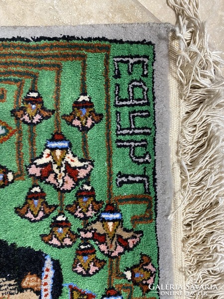 Egyiptomi kézi csomózású szőnyeg