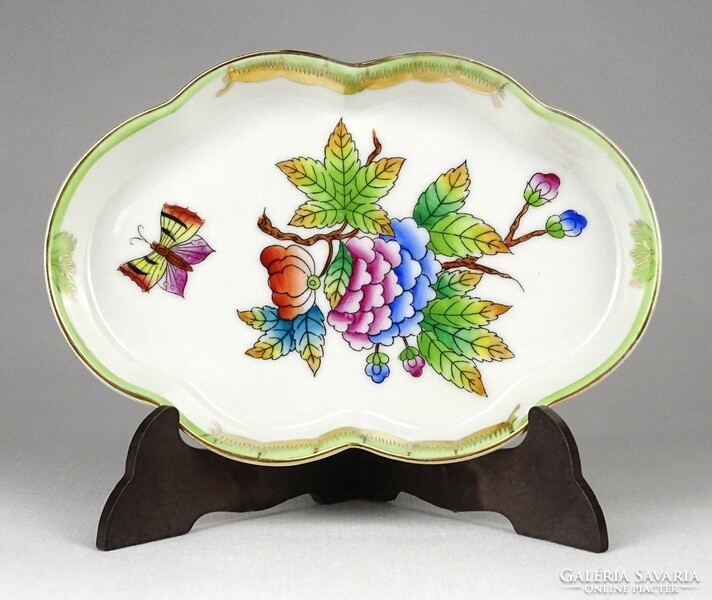 1N370 Herend Victoria patterned porcelain ashtray