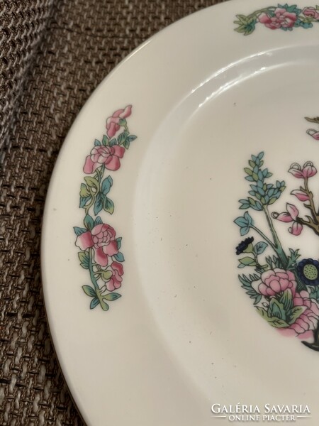 Royal doulton 'Indian tree' pattern English porcelain plate. Flawless, mirror-bright piece.