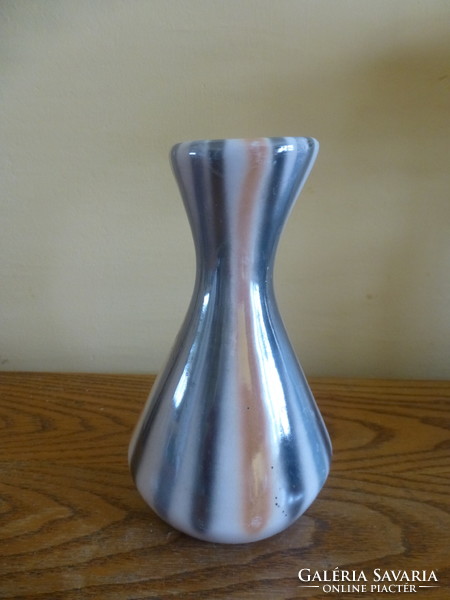 Retro striped mother-of-pearl glazed ceramic vase