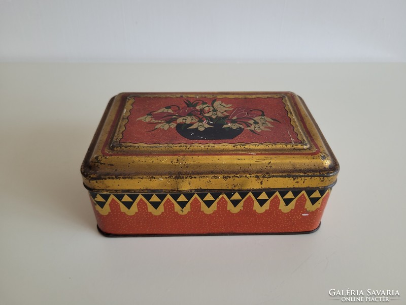 Old metal box with snow flower pattern, vintage Saint Stephen chicory coffee supplement box