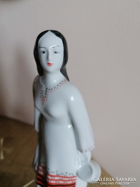 Retro porcelán női figura
