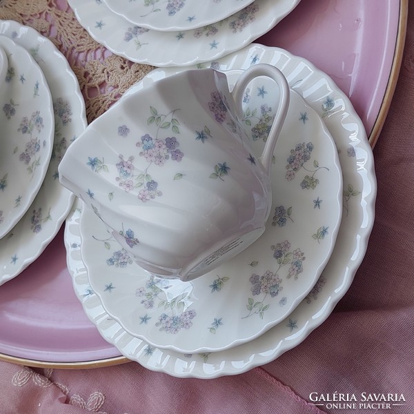 Wedgewood small floral breakfast sets