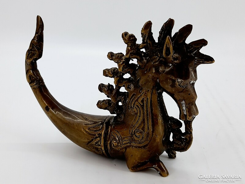 Naga Morsarang, Batak Indonézia, mitológiai lény, tengeri kígyó, fém gyógyszertartó
