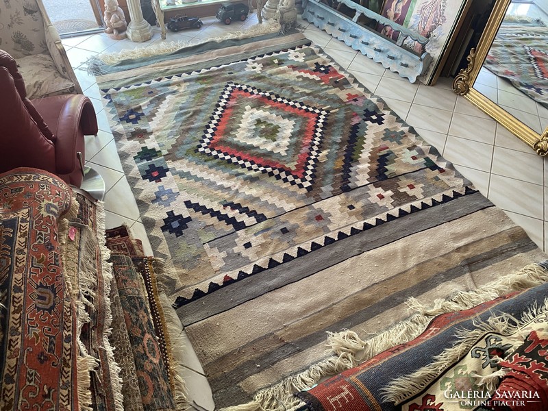 Modern minimalist kilim kilim carpet 190x330