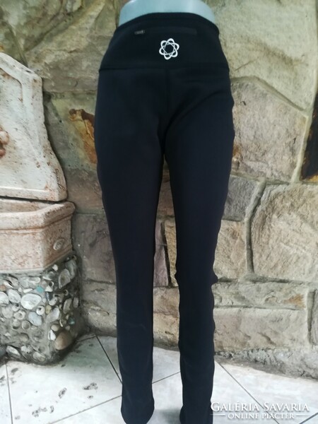 Women's running pants, cycling pants ideal for sports m