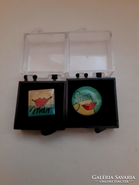 2 pcs. Silver-plated fire enamel brooch pin in its own box