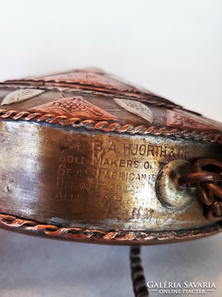 Antique Moroccan copper gunpowder flask, first half of the 20th century