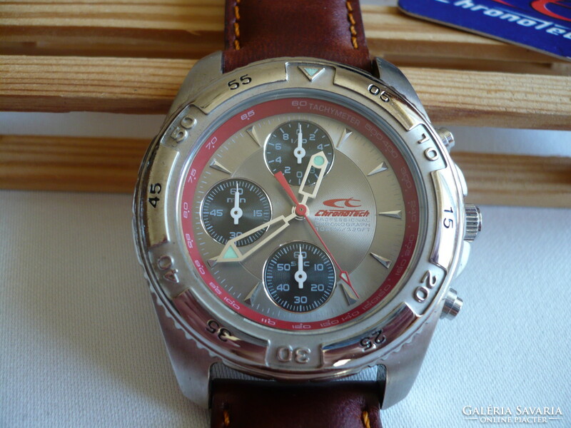 Chronotech with a never used beautiful and special chronograph gift box