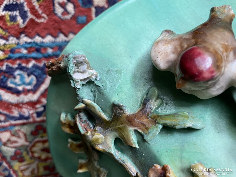 2 DB ANTIK JOSEF STRNACT 1881-1934 SZECESSZIÓS ZÖLD SZÍNŰ VIRÁG ÉS MADÁR RÁTÉT FAJANSZ DÍSZVÁZA PÁR