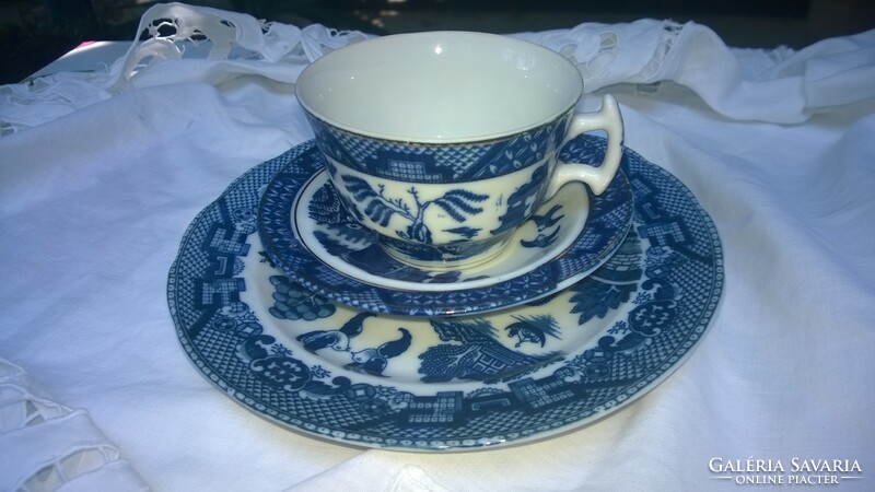 Beautiful breakfast set-tea-coffee cup with plate, cookie tray-immaculately beautiful