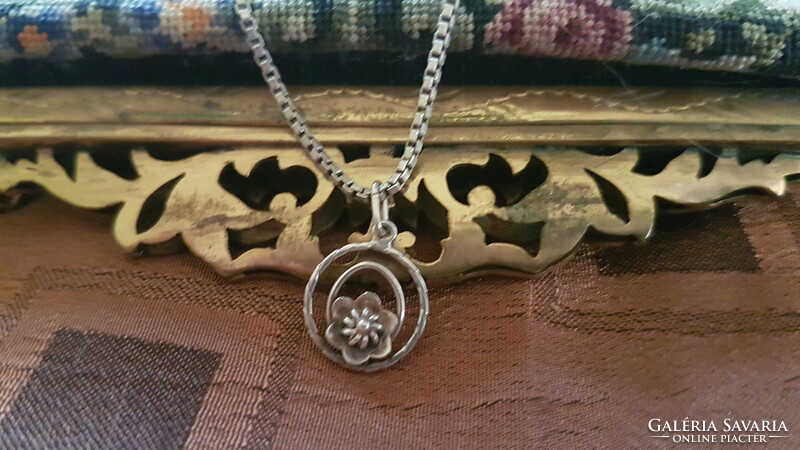 Silver (ag) necklace...Antique effect with beautifully crafted flower petals