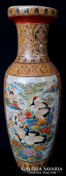 Dt/296. – Huge Chinese porcelain vase / floor vase with crane birds