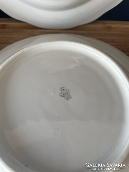 Zsolnay porcelán 2 db ibolyás  tányér