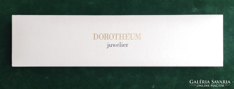 Dorotheum juwelier - jewelry box. Flawless!