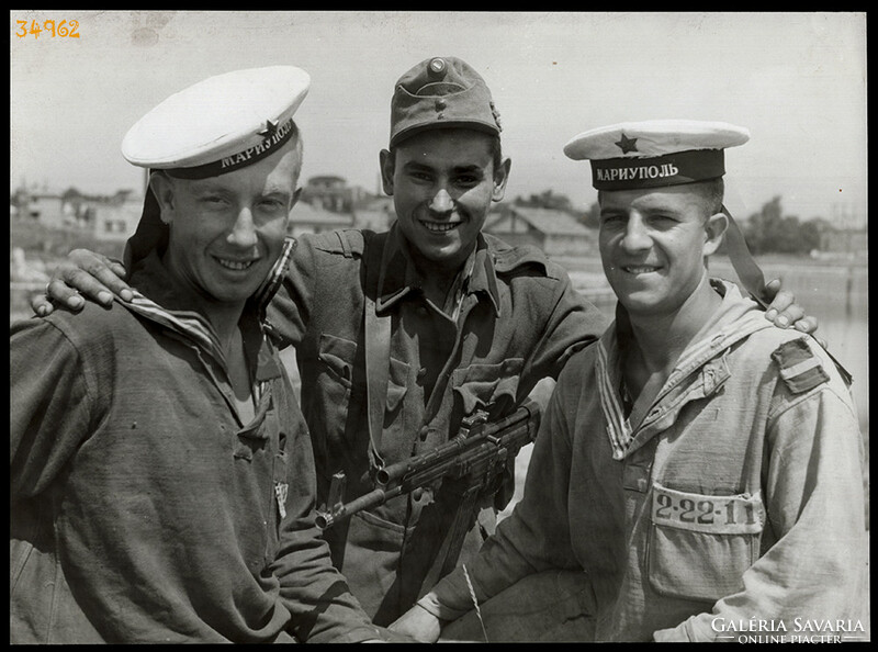 Larger size, photo art work by István Szendrő. Soviet soldiers (sailors from Ogyessa) are Hungarian