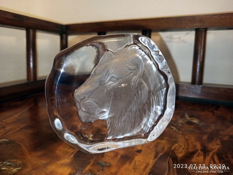 Rare lion glass letter weight