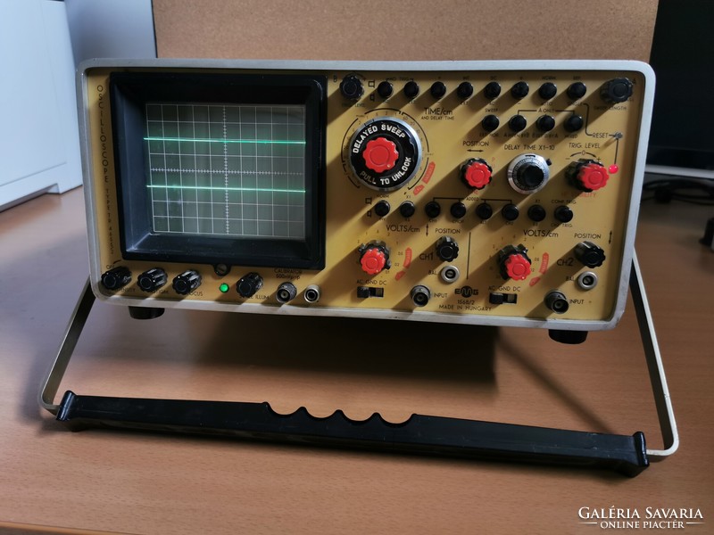 Emg 1568/2 two-beam oscilloscope