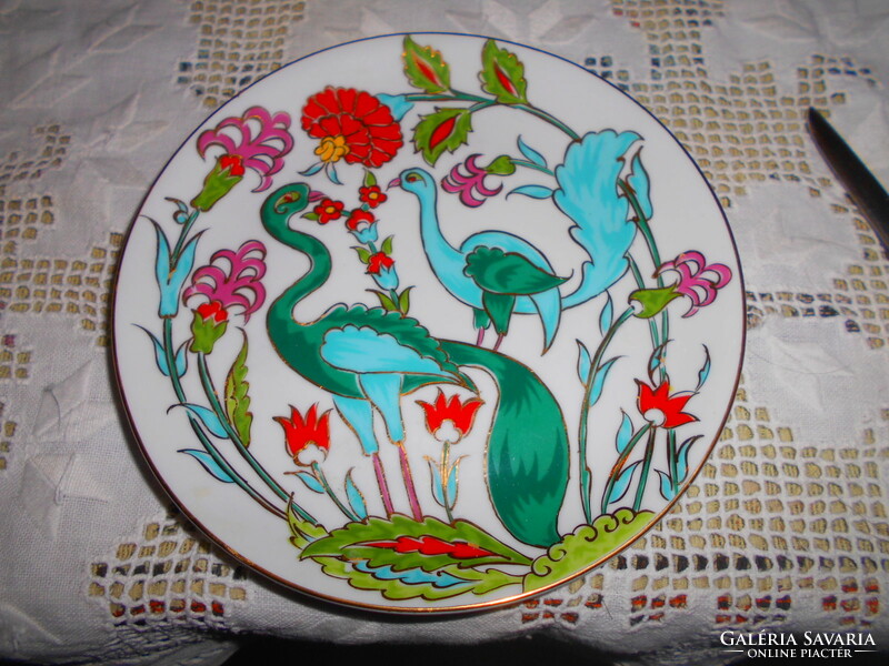 Hand-painted decorative bowl 16.5 cm in diameter