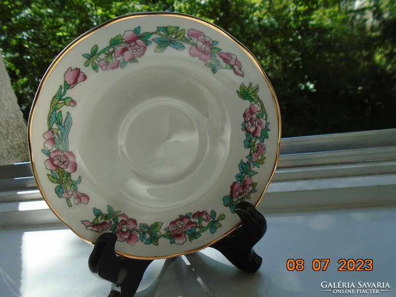 Brand new Fenton antique English fine porcelain colorful flower pattern plate with gold rim strip