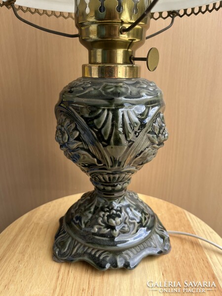 Majolica - table kerosene lamp with earthenware body a49