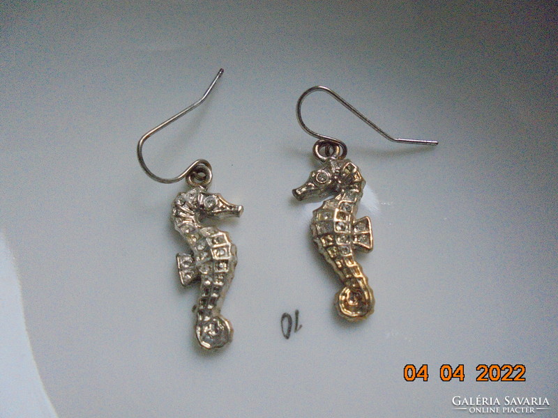 Seahorse figural silver-plated earrings with small polished stones